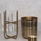 Baramasa Metal Planter With Stand